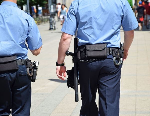 警察官の試験内容とは