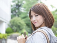 おうち“デート”であることを忘れちゃダメ！　彼宅にお泊まりするときに「彼女が決してしてはいけないこと」5つ