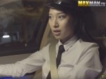 罵倒された女性タクシードライバーの復讐劇。果たして、彼女の正体とは…？