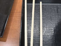かつやで食事の直前に「人生で初めてのことが起こった」　衝撃的ハプニングに8.3万人困惑「そうはならんやろ」