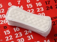 恥ずかしくて聞けない！　おりものシートの使用頻度は？