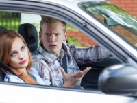 ださっ、ゲンメツ！　運転中の男性にがっかりする瞬間4選