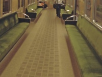 「電車で隣の男性にもたれて眠ってしまった私。ハッと目覚めると2人きりになっていて...」（兵庫県・70代以上女性）