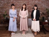 フリーアナウンサーの宇垣美里さん（中央）