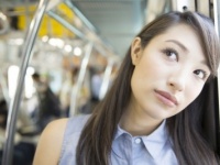 「電車の入り口付近を死守する人」に思う6つのこと