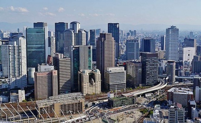 西梅田（2018年）（Zaironさん撮影、Wikimedia Commonsより）