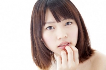 下ネタNG!?　「うぶな子」認定される女性の特徴3選