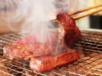 焼肉店で水中眼鏡を装着？　『有吉ダレトク！？』に登場したハードすぎる焼肉店にスタジオ驚愕！