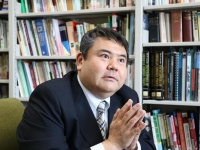 上智大学総合グローバル学部教授・前嶋和弘氏