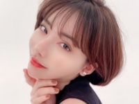 深田えいみの公式ツイッターより https://twitter.com/FUKADA0318/status/1372374843065167873