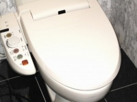 温水洗浄トイレの使用時間は平均●●秒！　約8割の人が洗いすぎに