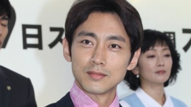 小泉孝太郎