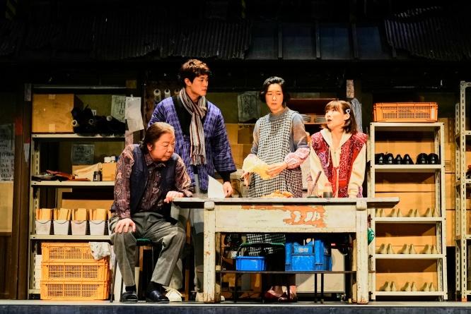 古田新太、宮沢氷魚、伊藤沙莉、真木よう子出演　舞台『パラサイト』　WOWOWで４月に放送・配信決定！！