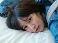 『吉岡里帆写真集（タイトル未定）』集英社