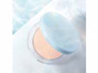 メイクの上からUVカット＆美肌補正！　エクセルからリタッチパウダーが限定発売