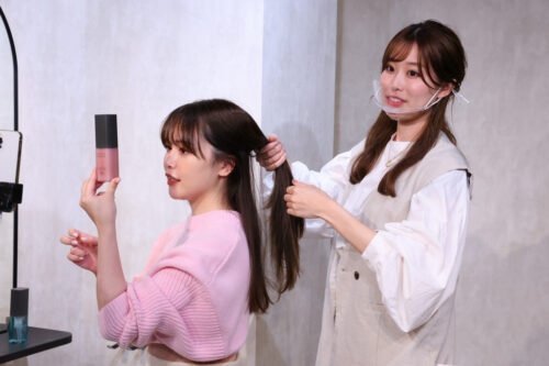 ゆうこす×AYAMAR ホリデーシーズン目前！冬の自分モテ♡ヘアケアトークライブ