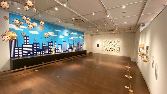 写真の空間すべてが一つの作品