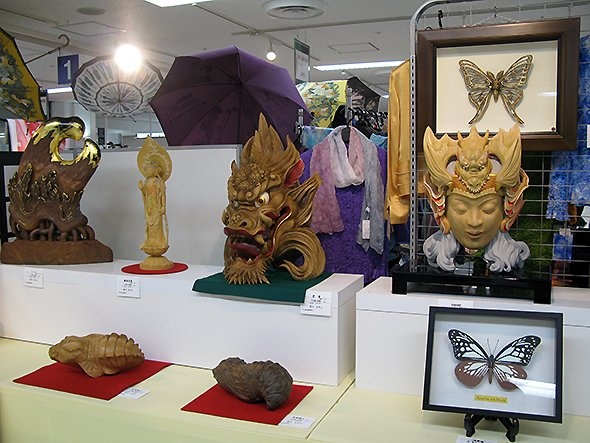 ギター以外の彫刻作品
