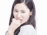ちょっと、本当に悪いと思ってる？　よけいに腹が立つ「逆効果な謝罪」3選