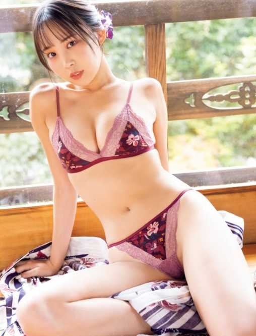 Instagram:葵成美(@naruminn21)より