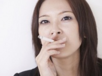 タバコはマジで無理！　男性が、恋人に「これだけは守って!!」と思うこと4選
