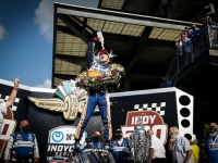 佐藤琢磨が二度目のインディ500を制覇！同氏の戦績にも迫る