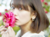 脊山麻理子オフィシャルブログより