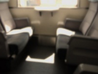 「大混雑の急行列車、おじさんとはぐれた小学生の僕。若いお姉さんに声をかけられて」（千葉県・60代男性）