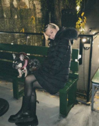 Instagram:山本舞香(@yamamotomaika_official)より