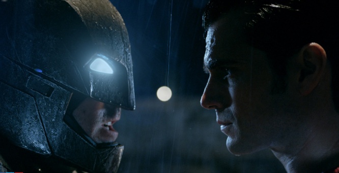 「バットマン vs スーパーマン ジャスティスの誕生」©2015 WARNER BROS. ENTERTAINMENT INC., RATPAC-DUNE ENTERTAINMENT LLC AND RATPAC ENTERTAINMENT, LLC