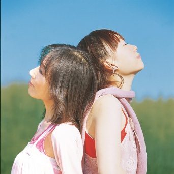 伝説的女性ヴォーカルユニット『メロキュア』