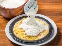 禁断の生モッツァレラ乗せ放題!! 　「チーズチーズチーズパスタ」がVANSAN全店で登場