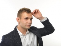 あ！　うちの旦那髪気にし始めた、、、