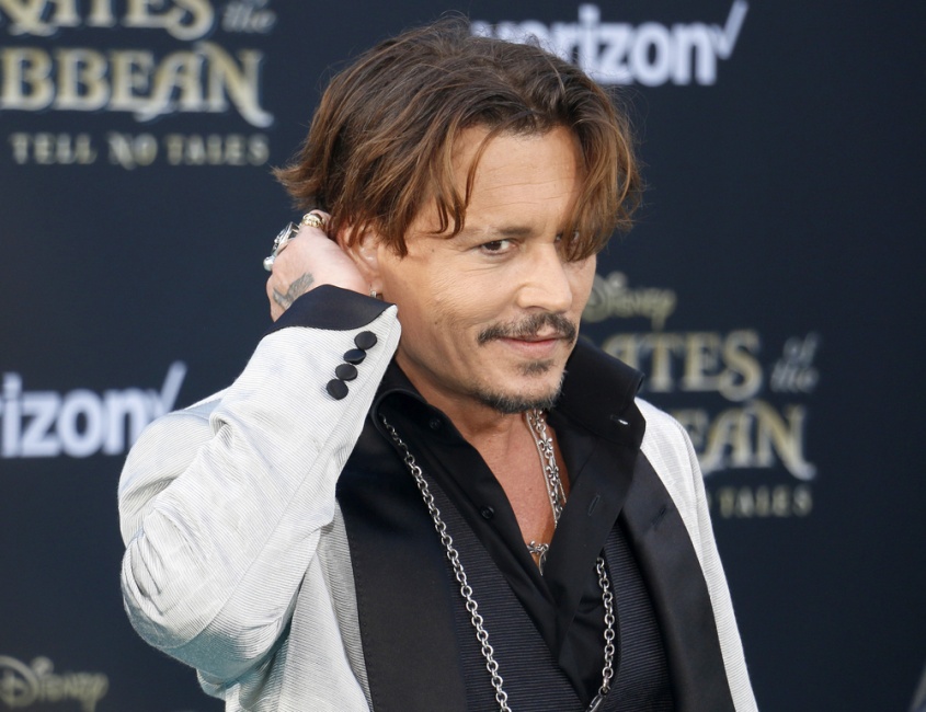 （C）Shutterstock