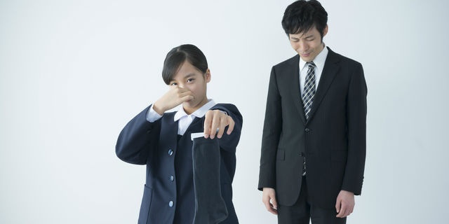 パパの靴下を嫌う娘