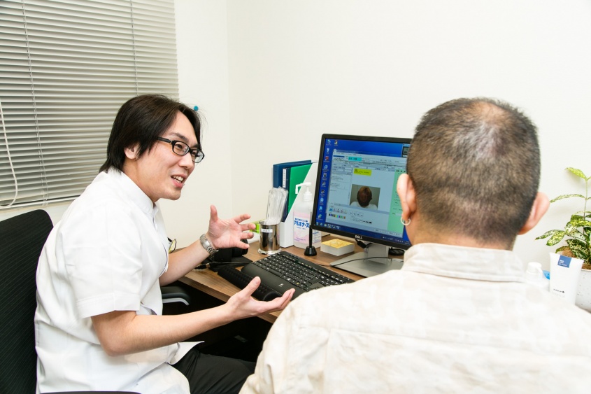 薄毛に悩む記者がAGA治療にチャレンジ