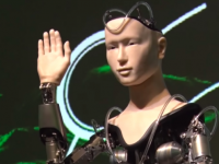 ついに仏教の世界にも進出か？アンドロイド観音「マインダー」が爆誕！（日本）