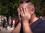 「わたしはＨＩＶ陽性です」目をつぶり両手を広げる彼に、人は歩み寄るか？