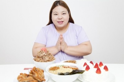 スゲェ胃袋っ……！　「太っている人」が居酒屋で頼むもの6つ