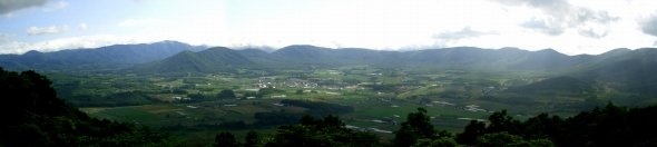赤井川村（Carbonさん撮影、Wikimedia Commmonsより）