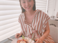 インスタグラム：佐々木希（@nozomisasaki_official）より