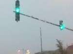 【ガクブル】落雷が旧電柱を直撃した瞬間が怖ええええっ！