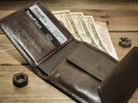 お会計の時に「モテる女」がしていること5つ