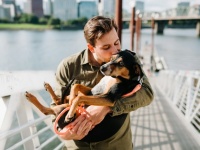 動物好きな人の動物への愛情はDNAに刻み込まれていたという研究結果が報告される