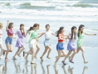 NiziU⒞コカ･コーラ