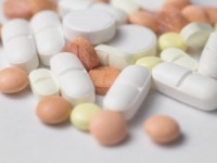 “危ない精神薬”が次々と販売中止に（shutterstock.com）