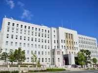 『女子中学生に性的暴行』、「机を蹴り倒す・椅子を投げる」など…　大阪府【6人の教職員】を懲戒処分