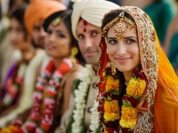 その数なんと2143組！インドで行われた合同結婚式がギネス世界記録達成！