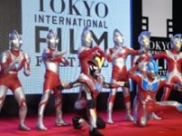 ウルトラマン