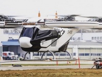 空飛ぶタクシーの時代がついに来た。エアバス社「シティエアバス」がドイツの空で初の公共飛行